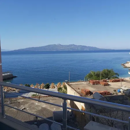 Susy Sea View Apartment *