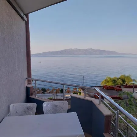 Apartment Susy Sea View